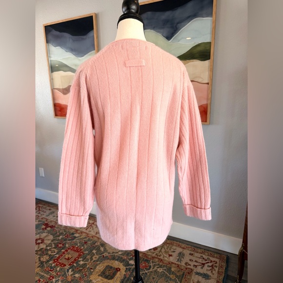 The Limited Soft Pink V-Neck Sweater - Picture 4 of 9